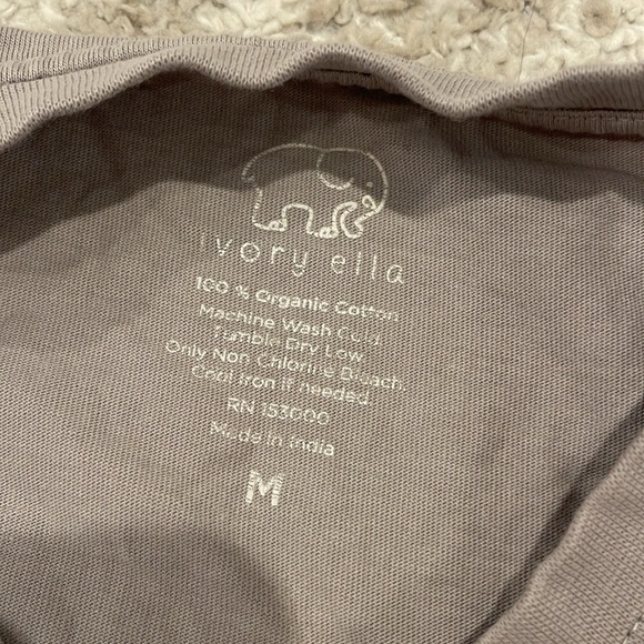 Ivory Ella Floral Elephant Tank in Tan Size Medium - Picture 5 of 5